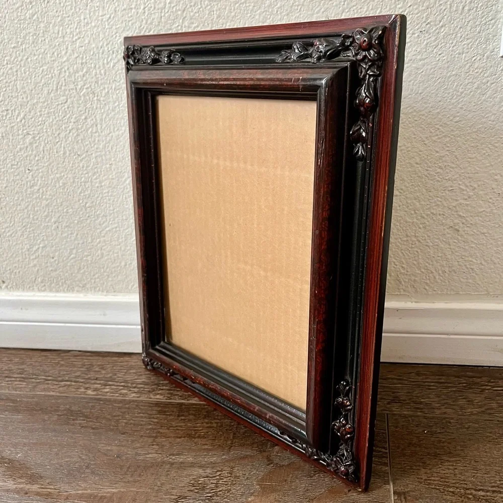 Vintage-Style Wood Picture Frame in Dark Cherry and Black 11/13 Inch
